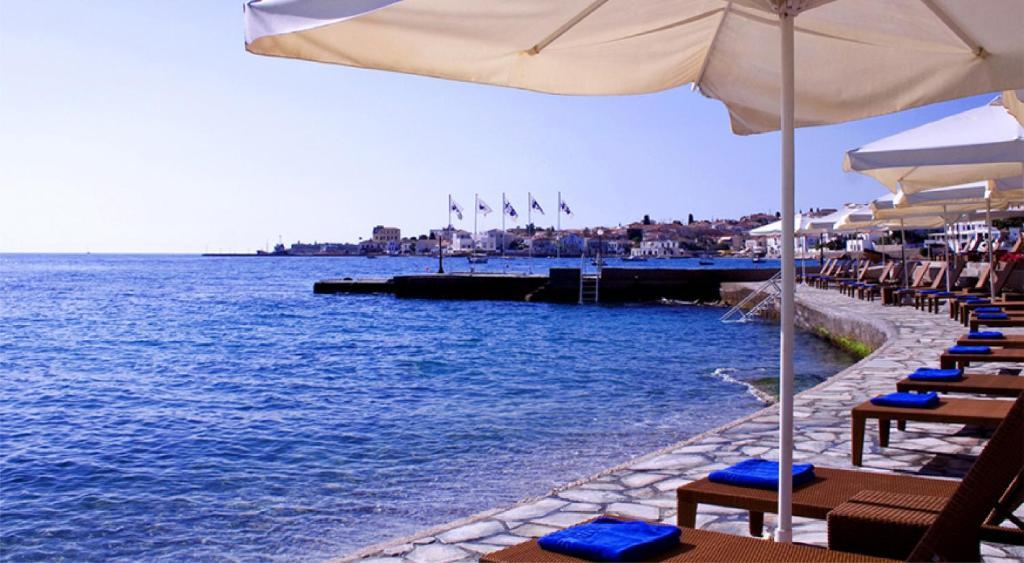 Ligoneri Spetses Hotel מראה חיצוני תמונה